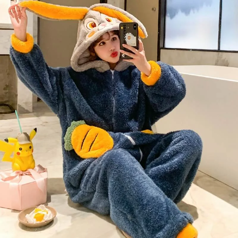 women's pajamas with a sophisticated, modern twistPyjama Pilou Pilou Femme <br> LAPIN JAUNE