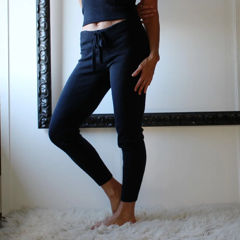 women's pajamas with a blend of comfort, style, and functionalityMerino Wool Lounge Pants in Sweater Knit