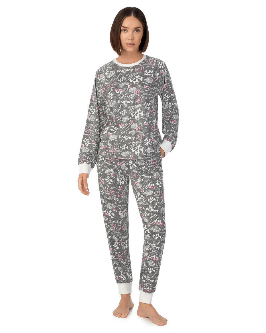 women's pajamas for campingPijama DKNY