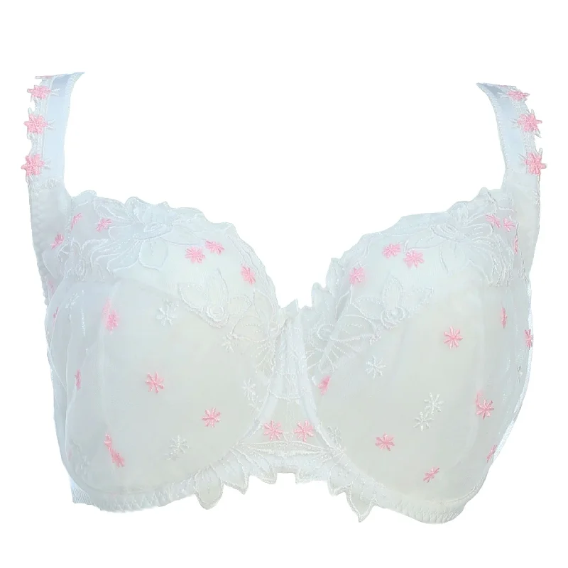 wireless bra with ruched sides for slimmingAmour Non-Padded Floral Lace Bra in White