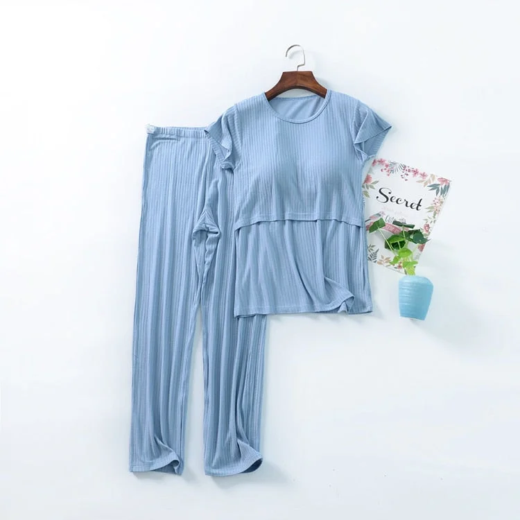 women's pajamas in a cozy, plush fabricPyjama de Grossesse et d'Allaitement Manches Courtes