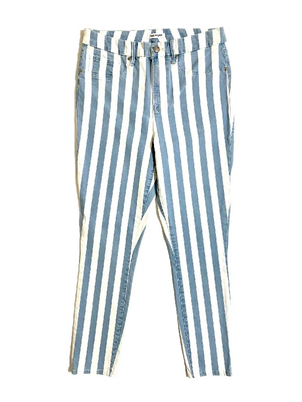 Women's Jodhpurs with Shirt CollarWomen's Good Legs Crop Skinny Striped Jeans In White Blue