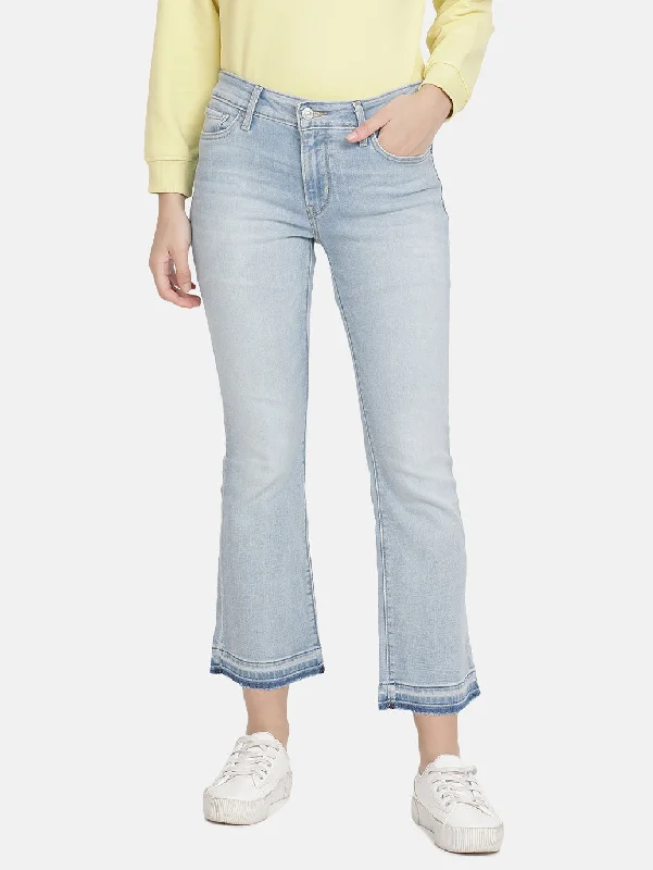 Women's Jodhpurs with Keyhole NeckWomen's 715 Bootcut Jeans