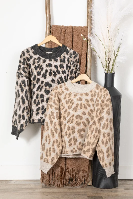 Women's Shirt Collar SweatersSoft Cozy Leopard Graphic Knit Sweaters