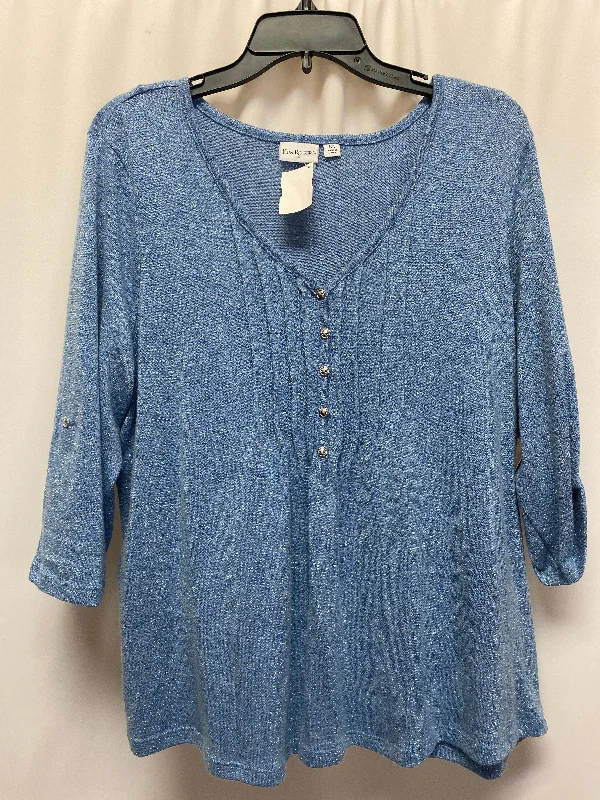 Women's Blouse with V-Shaped CollarTop 3/4 Sleeve By Kim Rogers In Blue, Size: Petite   Xl