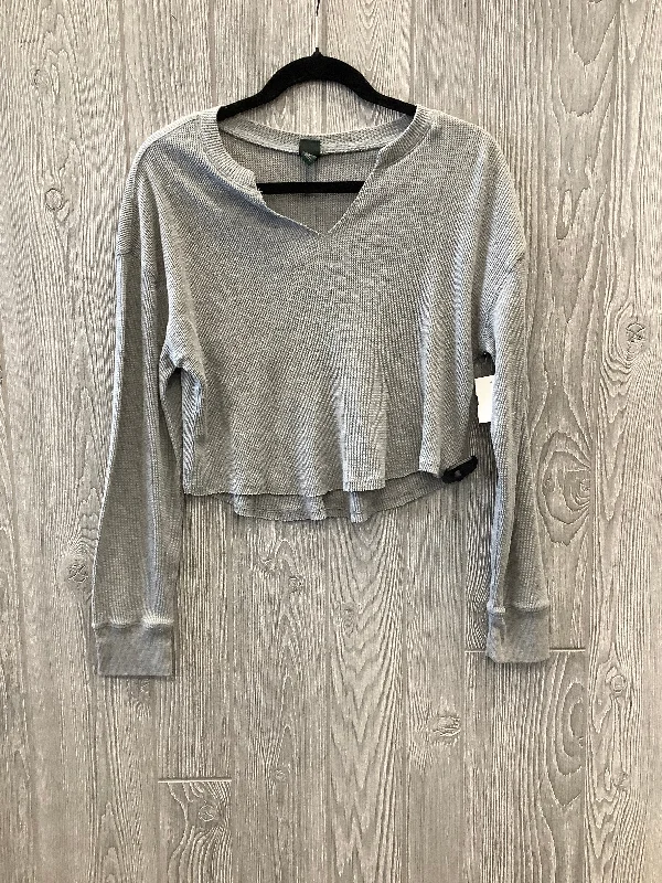 Women's Blouse with Peter Pan CollarTop Long Sleeve Basic By Wild Fable In Grey, Size: M